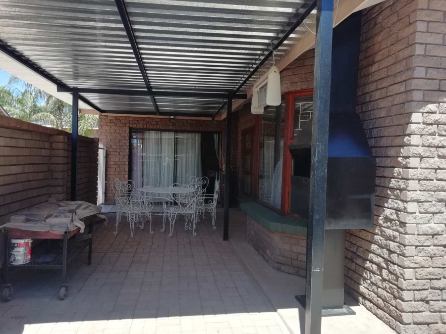 3 Bedroom Property for Sale in Keidebees Northern Cape